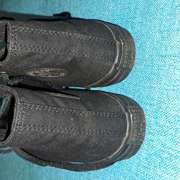 Converse Black Canvas High-Tops Size 2 - Picture 4 of 7